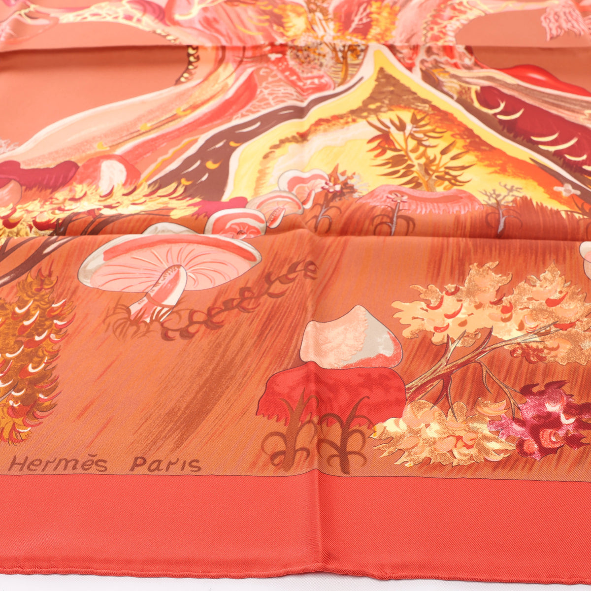 Hermès Carré 90 "Kuggor Tree" Scarf Silk in Red