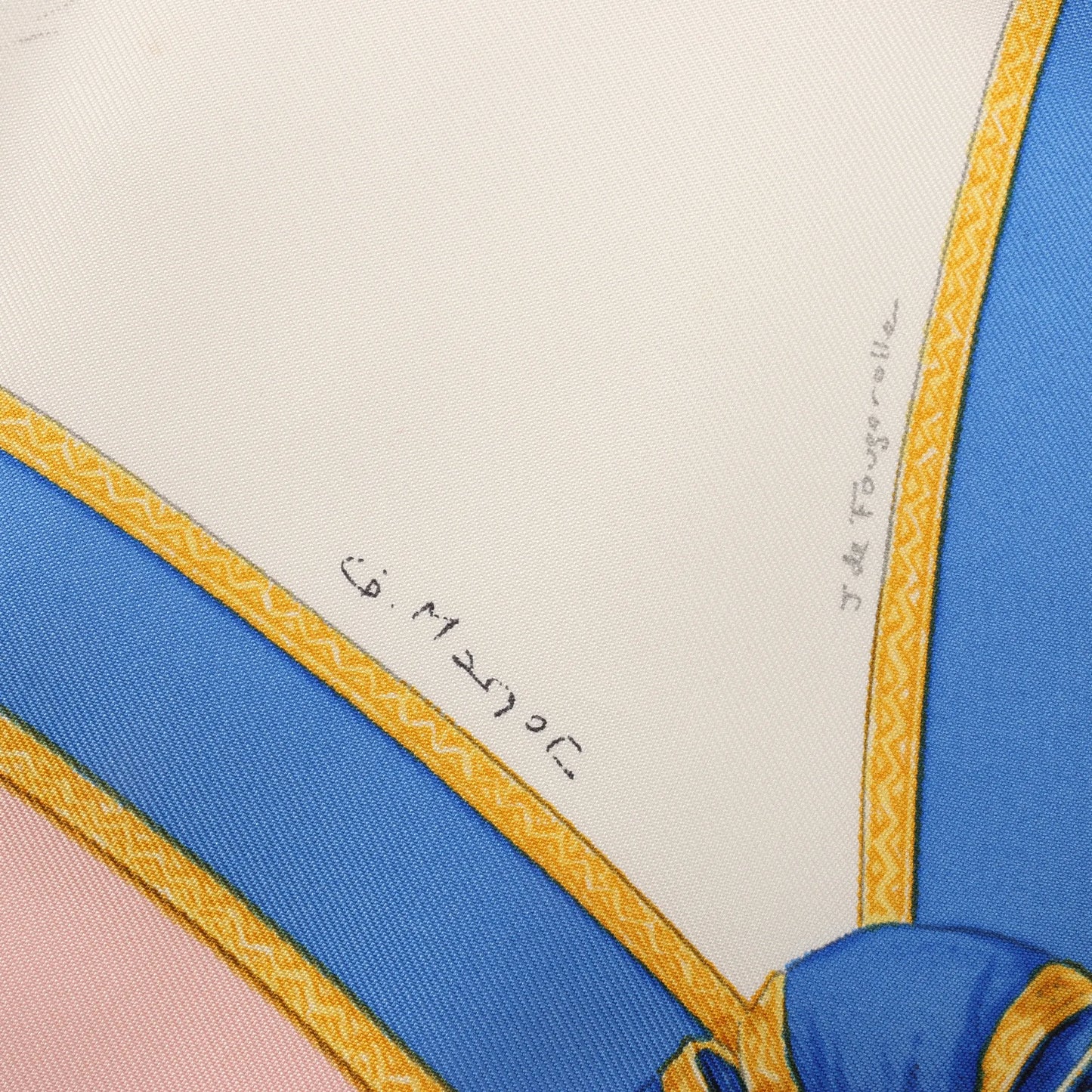 Hermès Carré 90 "Ecole Française d'Equitation" Silk handkerchief in Pink