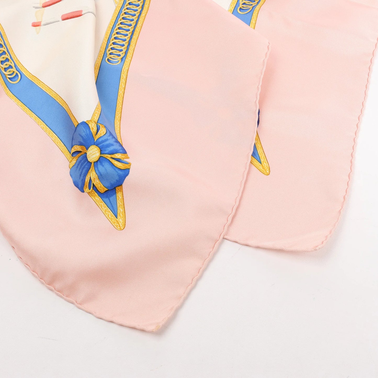 Hermès Carré 90 "Ecole Française d'Equitation" Silk handkerchief in Pink