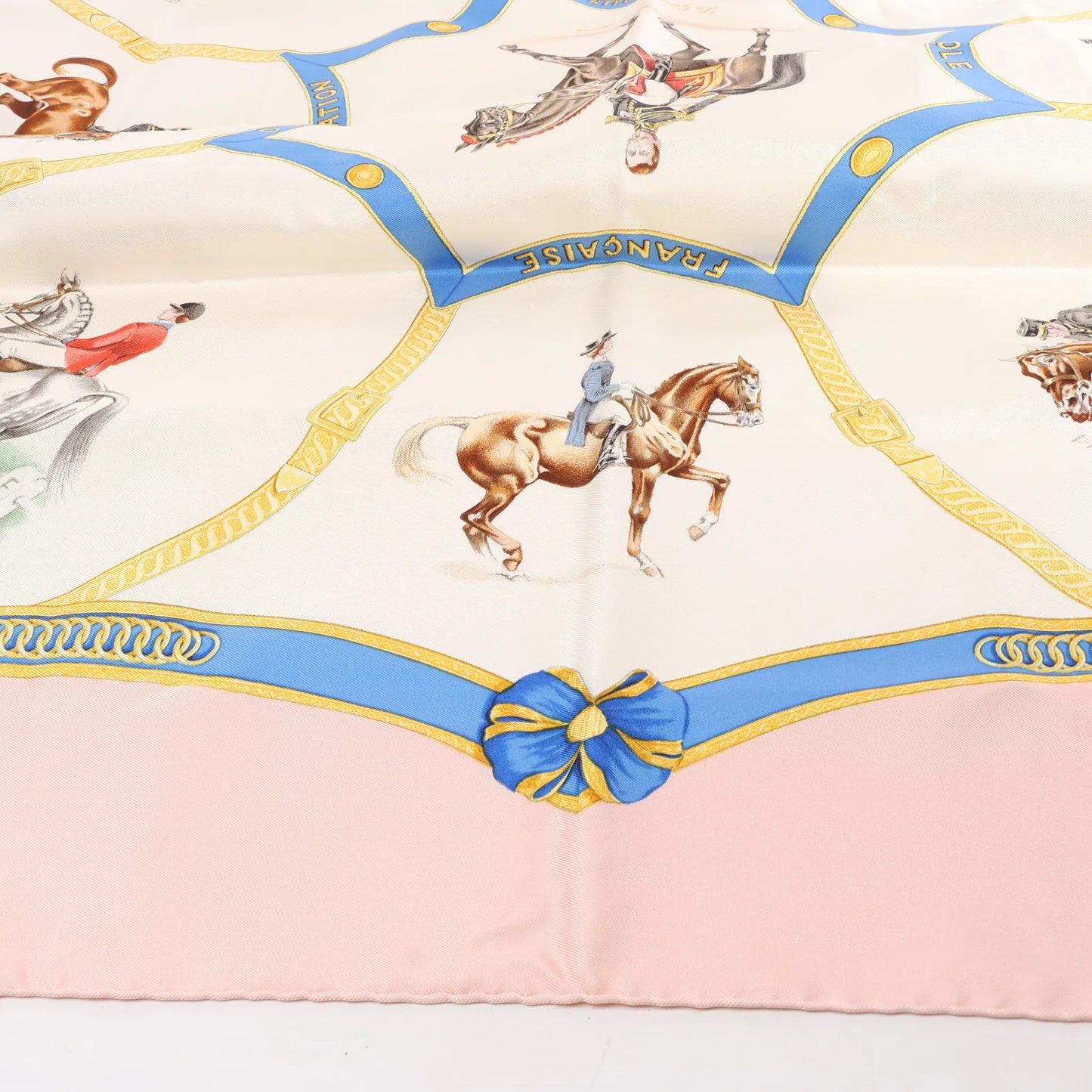 Hermès Carré 90 "Ecole Française d'Equitation" Silk handkerchief in Pink