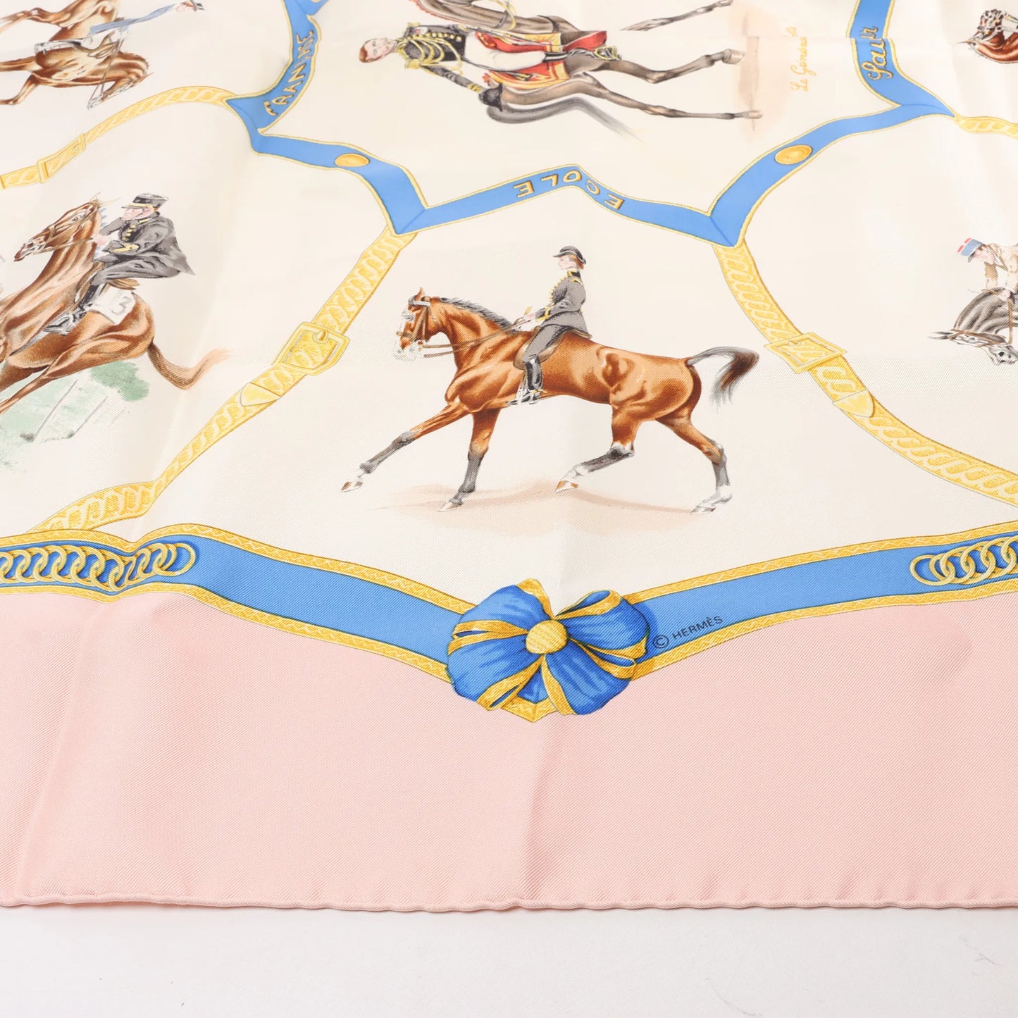 Hermès Carré 90 "Ecole Française d'Equitation" Silk handkerchief in Pink