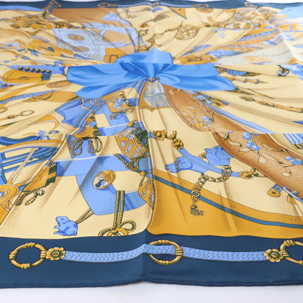 Hermès Carré 90 "Soleil de Soie" Silk handkerchief in Navy Blue