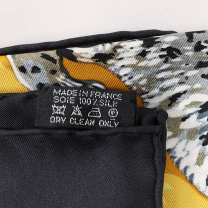 Mouchoir en soie Hermès Carré 90 « Tendresse féline » noir et jaune