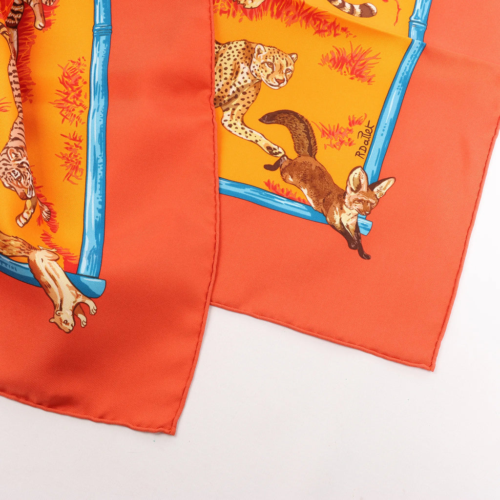 Hermès Carré 90 "Tendresse Feline" Silk handkerchief in Orange
