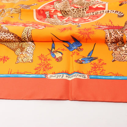 Hermès Carré 90 "Tendresse Feline" Silk handkerchief in Orange