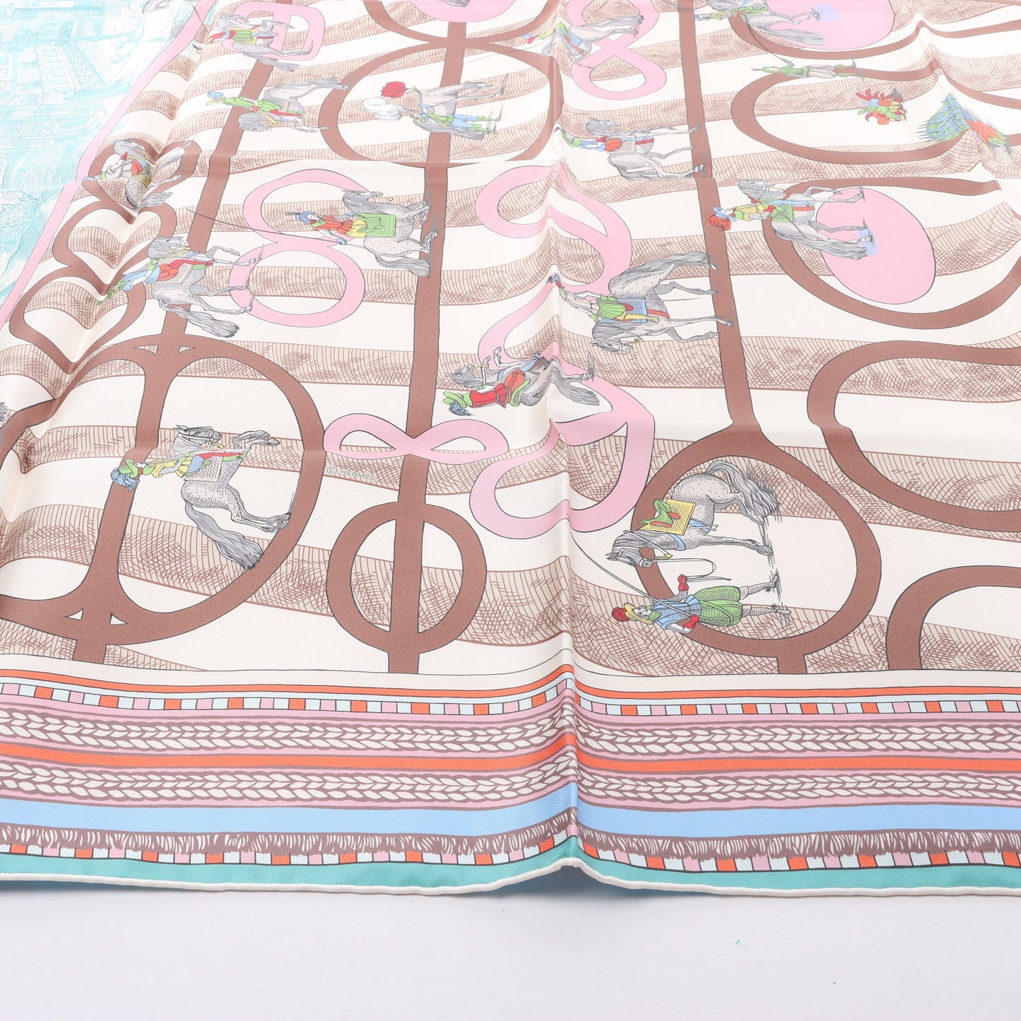 Hermès Carré Double face 90 "Passard D Serpentin" 100% Silk Scarf in Brown x Green