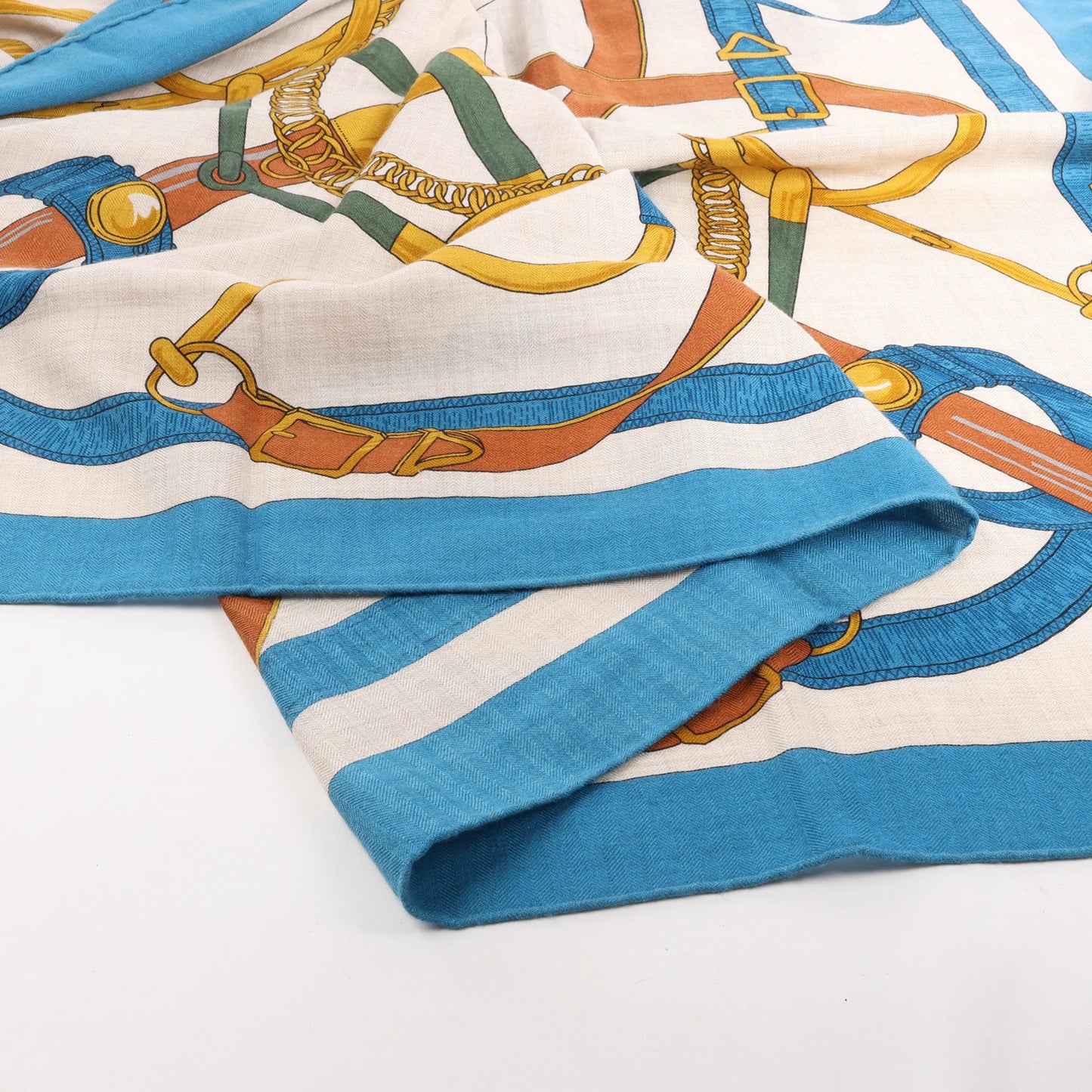 Hermès Carré Géant "Eperon d'or Golden" Cashmere & Silk handkerchief in Blue x Beige