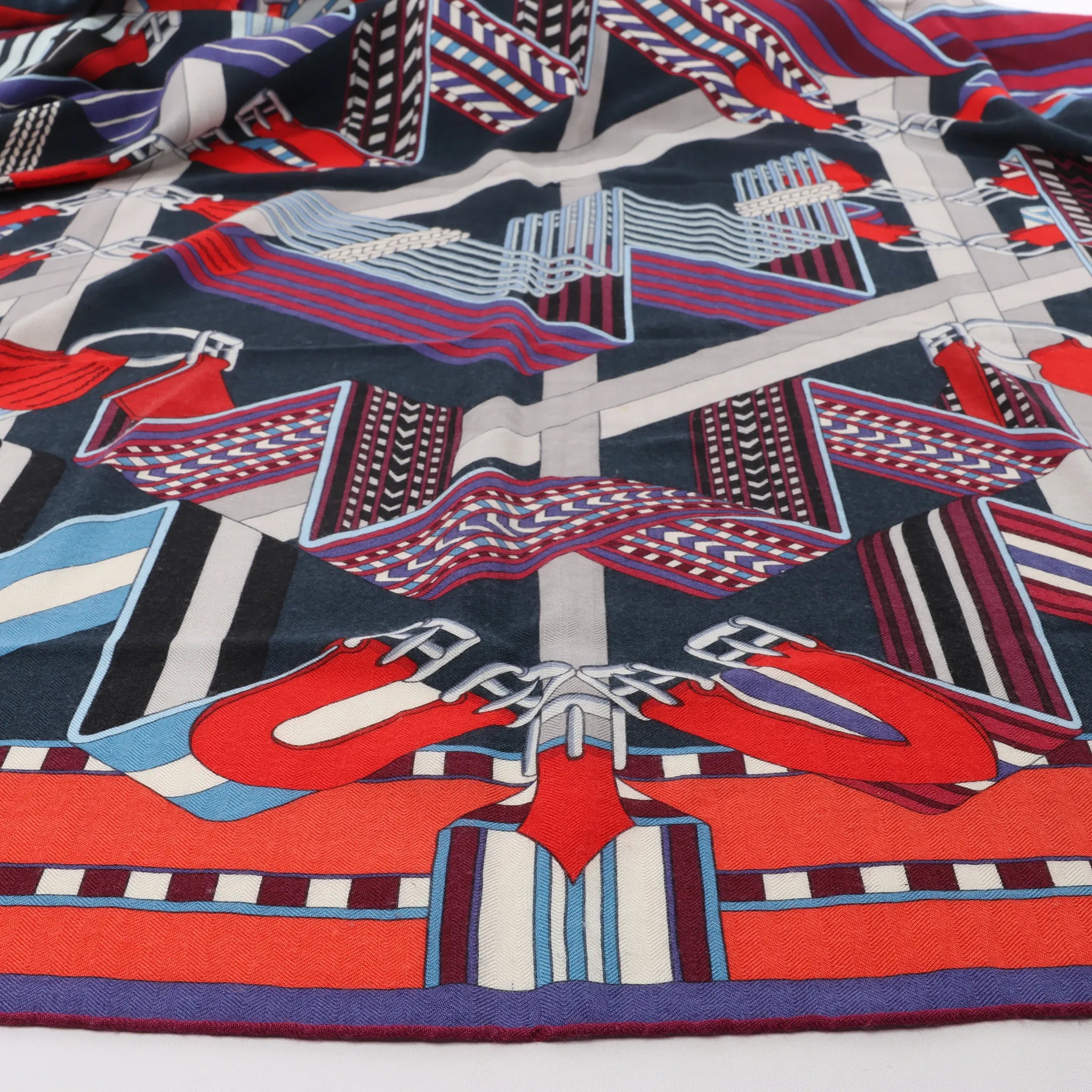 Hermès Carré Géant "SANGLES EN ZIGZAG" Cashmere x Silk scarf in Blue x Red