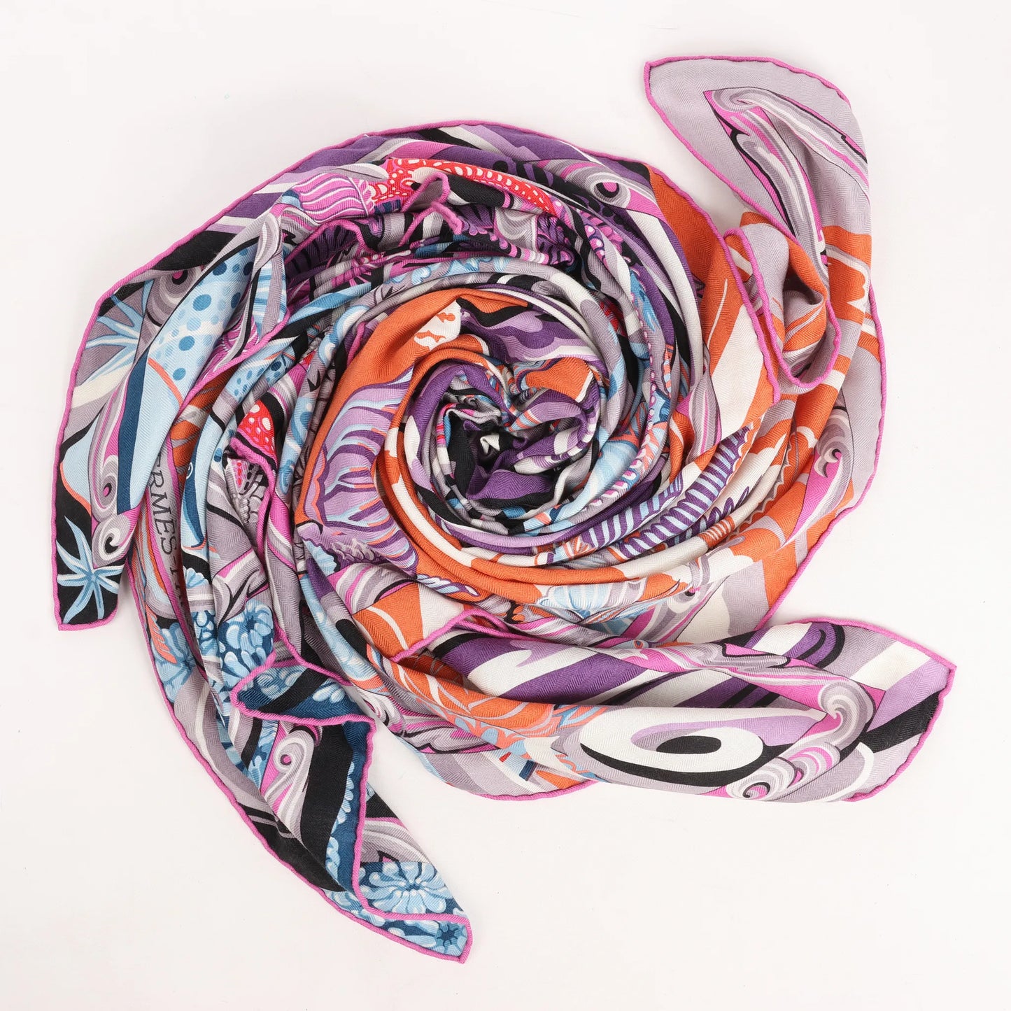 Hermès Carré Géant Schal „De La Mer Au Ciel“ aus Kaschmir und Seide in Rosa