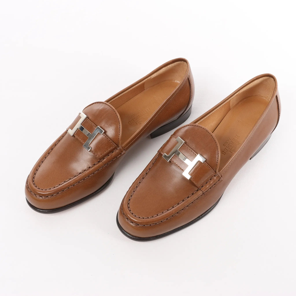 HERMES Constance Leather Loafer in Brown, Size 36 EU