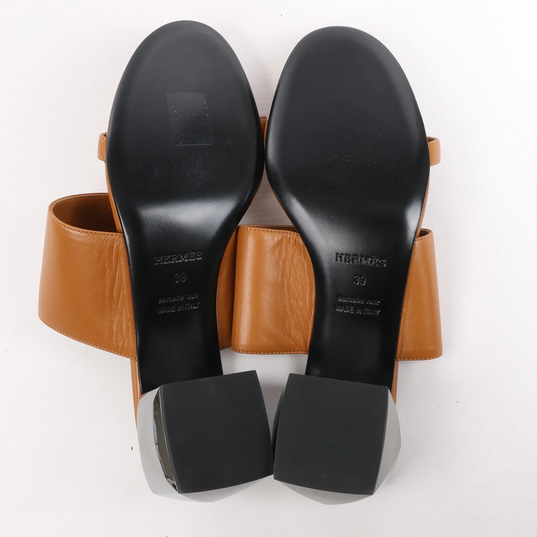 HERMES Cornelia Leather Sandals in Brown, Size 39 EU