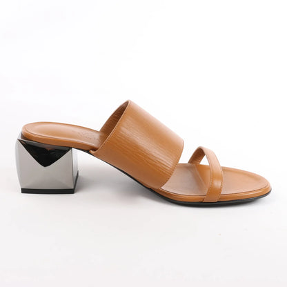 HERMES Cornelia Leather Sandals in Brown, Size 39 EU
