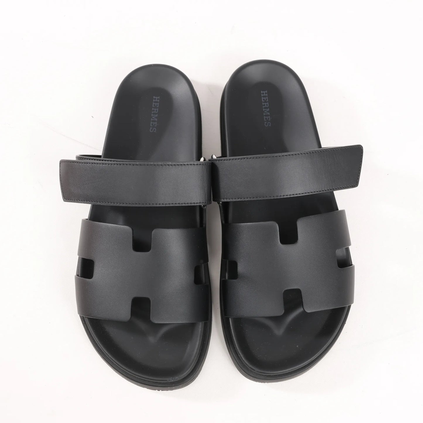 HERMES Cypre Leather Sandals in Black, Size 42 EU