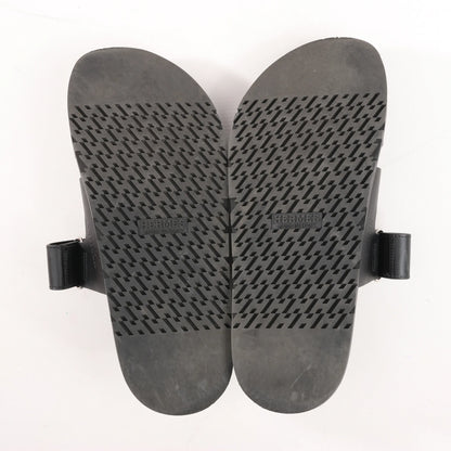 HERMES Cypre Leather Sandals in Black, Size 42 EU