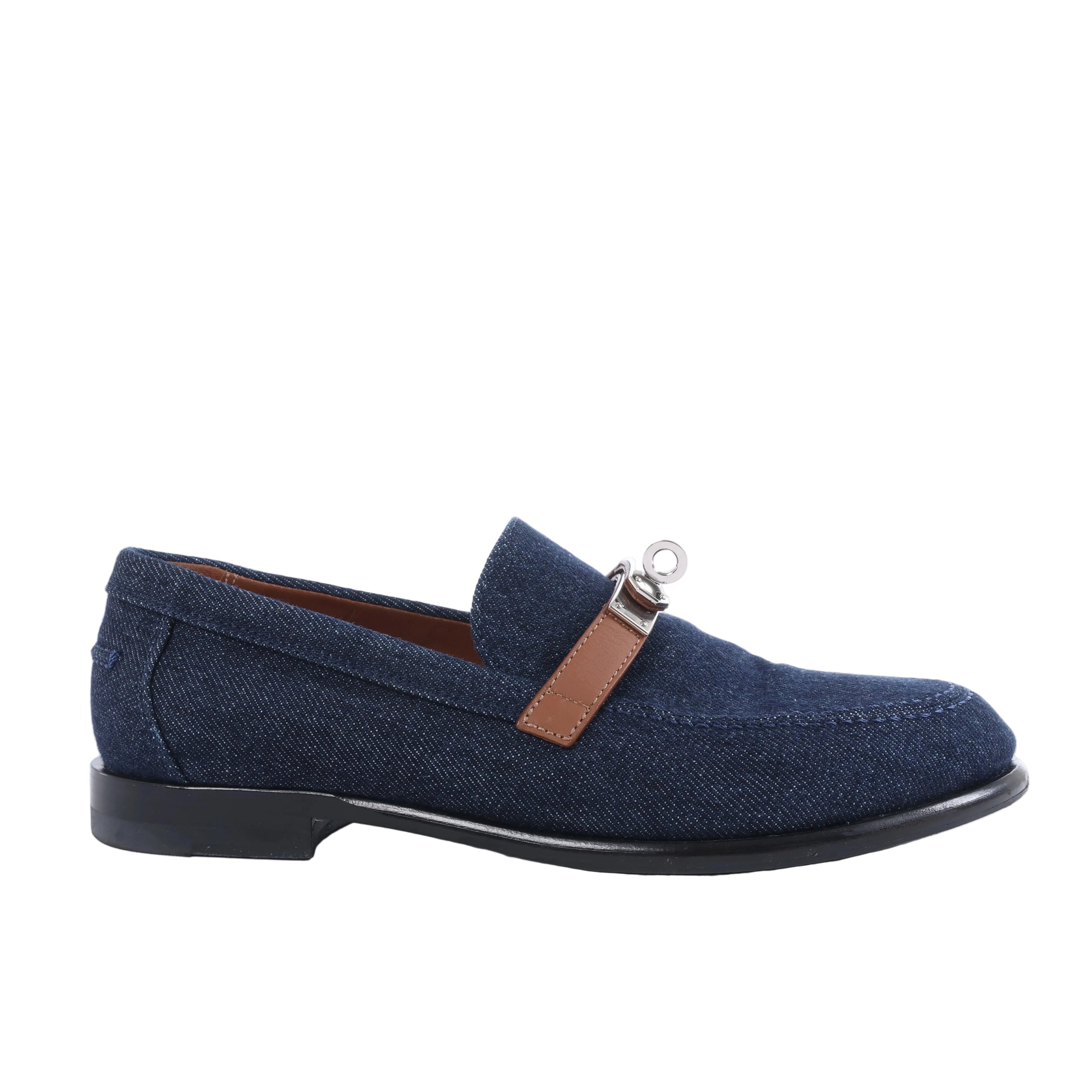 Shop pre-owned Hermès Destan loafers in navy denim and brown leather, EU size 36.5, finished with polished Kelly metal hardware.