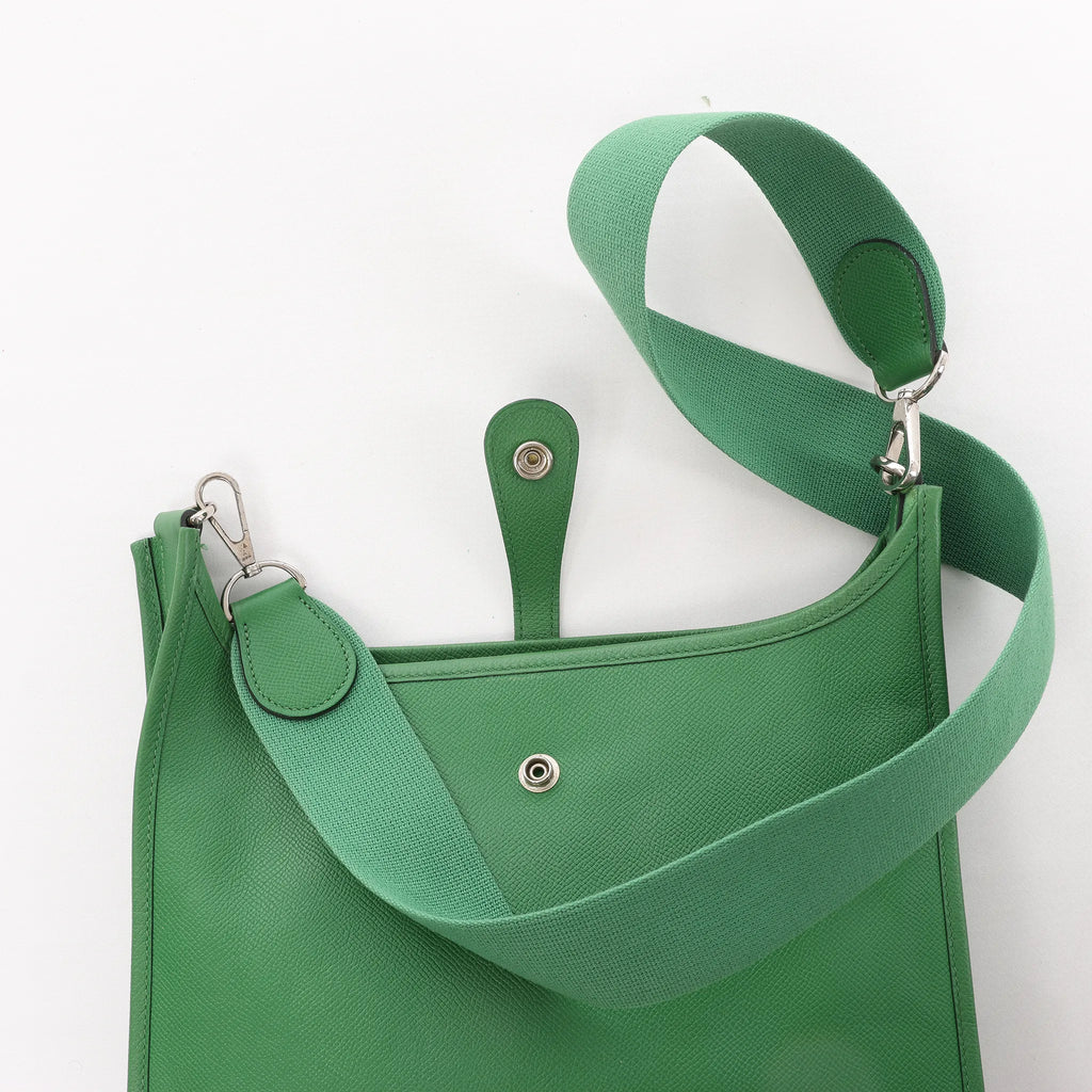 Hermes Evelyn 1 PM Epsom Leather Shoulder Bag in Green, □N