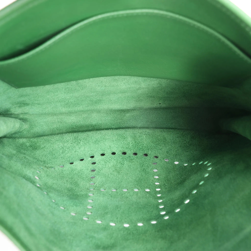 Hermes Evelyn 1 PM Epsom Leather Shoulder Bag in Green, □N