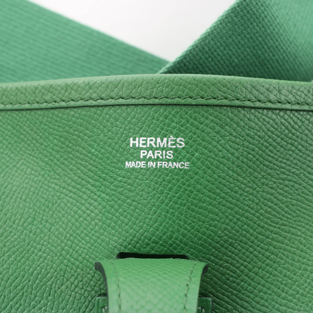 Hermes Evelyn 1 PM Epsom Leather Shoulder Bag in Green, □N