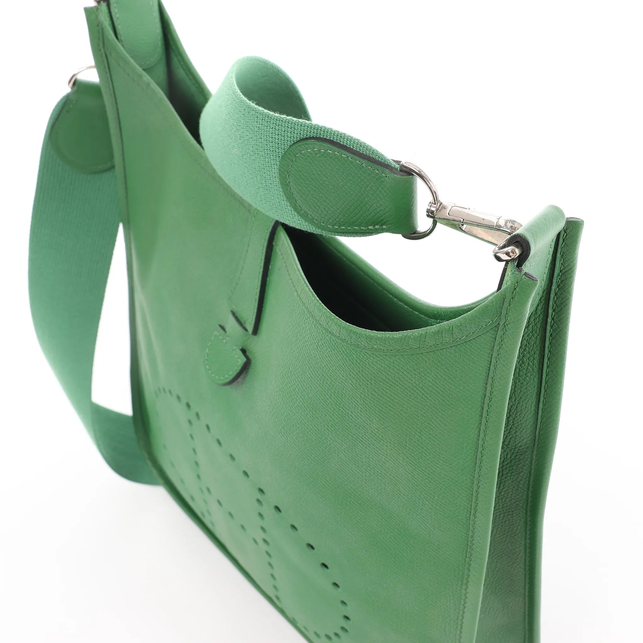 Hermes Evelyn 1 PM Epsom Leather Shoulder Bag in Green, □N