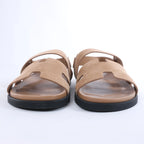 Sandalias de piel HERMES Cypre con tira de velcro marrón, talla 42 UE