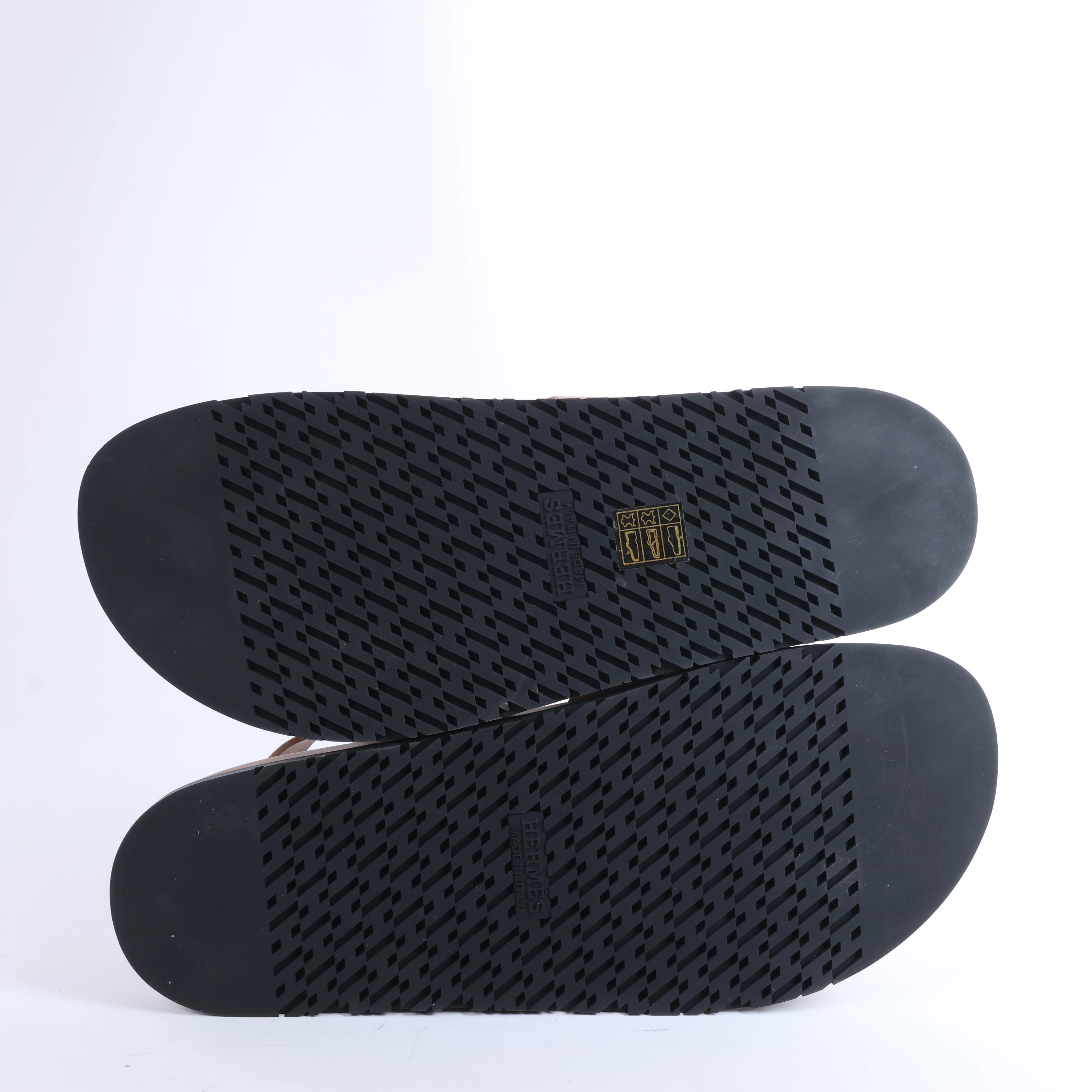 Sandalias de piel HERMES Cypre con tira de velcro marrón, talla 42 UE