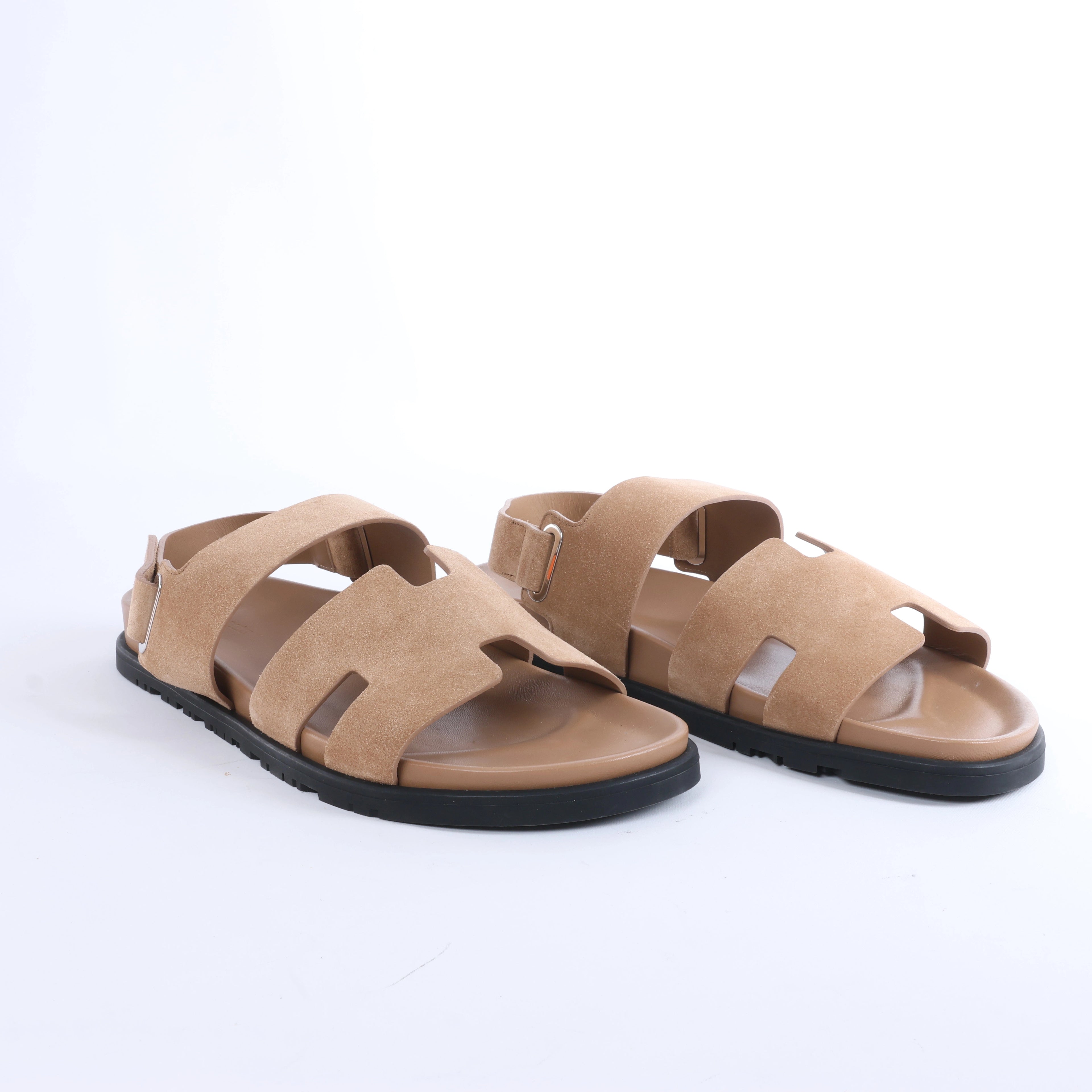 Sandalias de piel HERMES Cypre con tira de velcro marrón, talla 42 UE