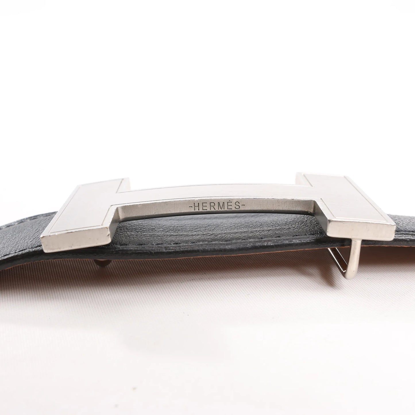 Hermès H Gürtel T:2015 Gürtel 90 Leder in Schwarz