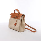 HERMES Victoria 43 Taurillon Clemence Herrajes de metal dorado en Rouge H □D: 2000