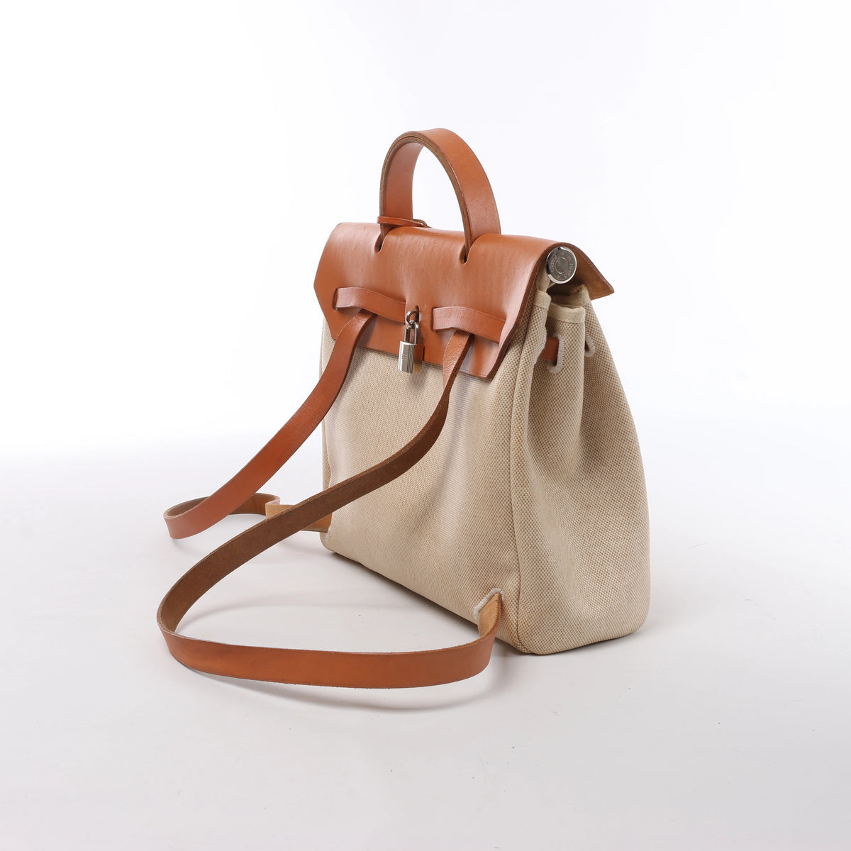 HERMES Victoria 43 Taurillon Clemence Herrajes de metal dorado en Rouge H □D: 2000