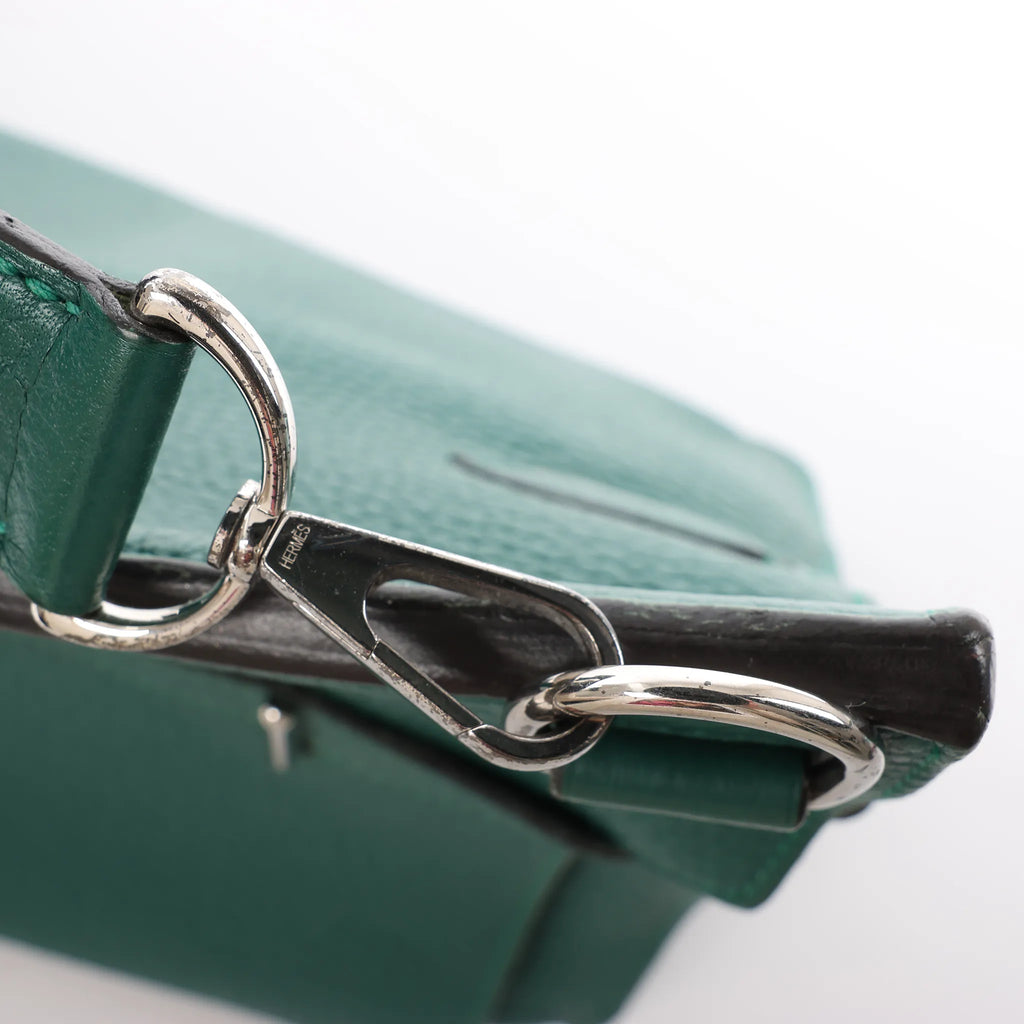 Hermes Jypsiere 28 Taurillon Clémence Crossbody Bag in Green □Q 2013