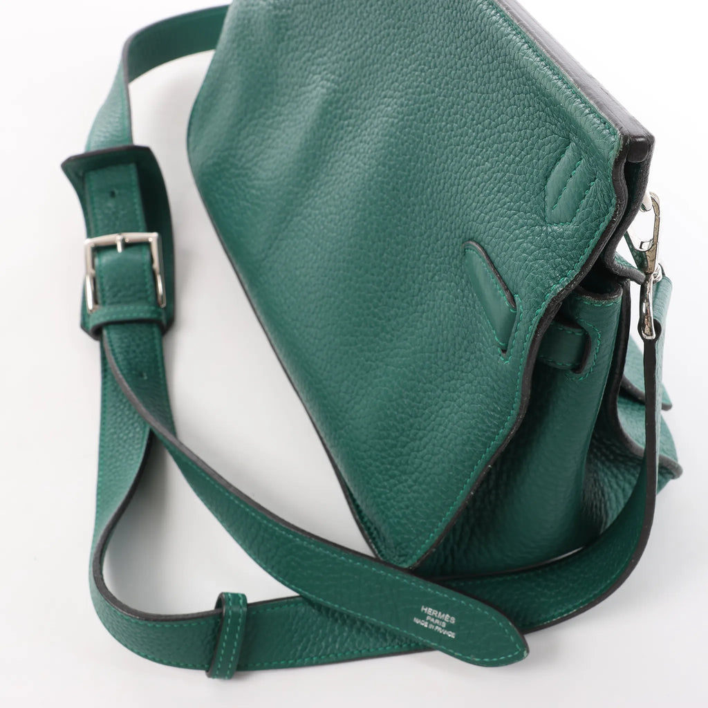 Hermes Jypsiere 28 Taurillon Clémence Crossbody Bag in Green □Q 2013