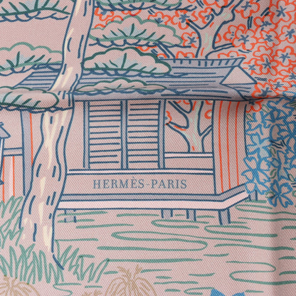 Hermès Carré 90 "Mille Feuilles de Soie" Foulard 100% Soie en Gris