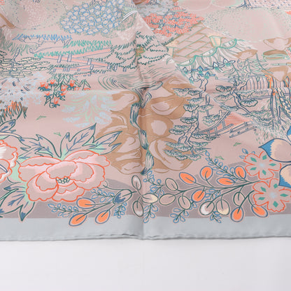 Hermès Carré 90 "Mille Feuilles de Soie" Foulard 100% Soie en Gris