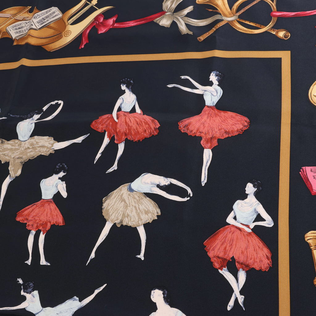 Pañuelo de seda Hermès Carré 90 "La Danza ballet" en rosa