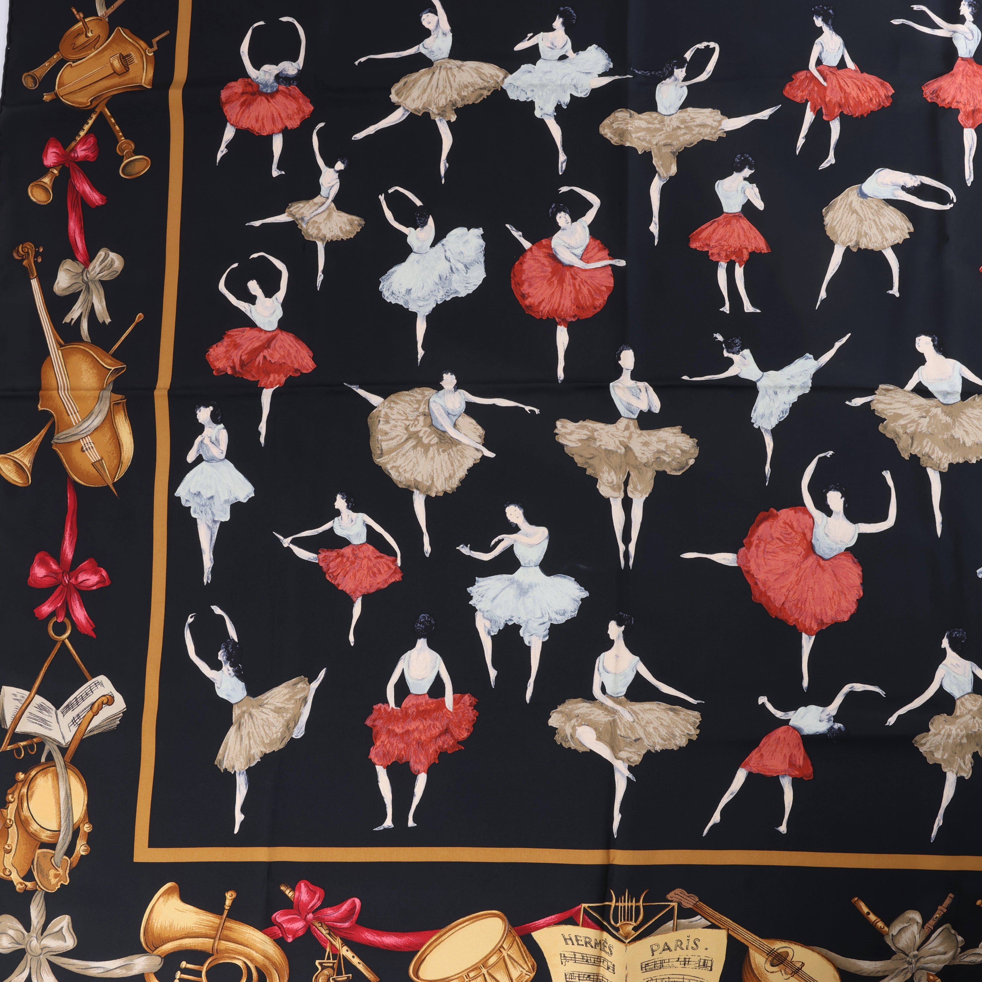Pañuelo de seda Hermès Carré 90 "La Danza ballet" en rosa