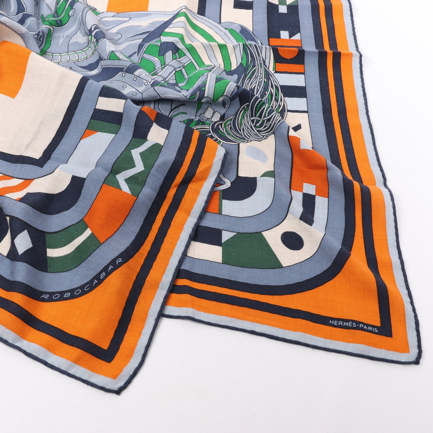 Carré Hermès 100 "ROBOCABAR" en cachemire et soie bleu x orange