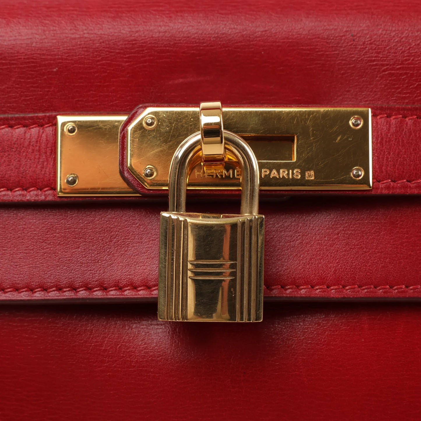 HERMÈS Kelly 28 Le Tournay Box Leather 2Way Handbag in Rouge ○U:1991