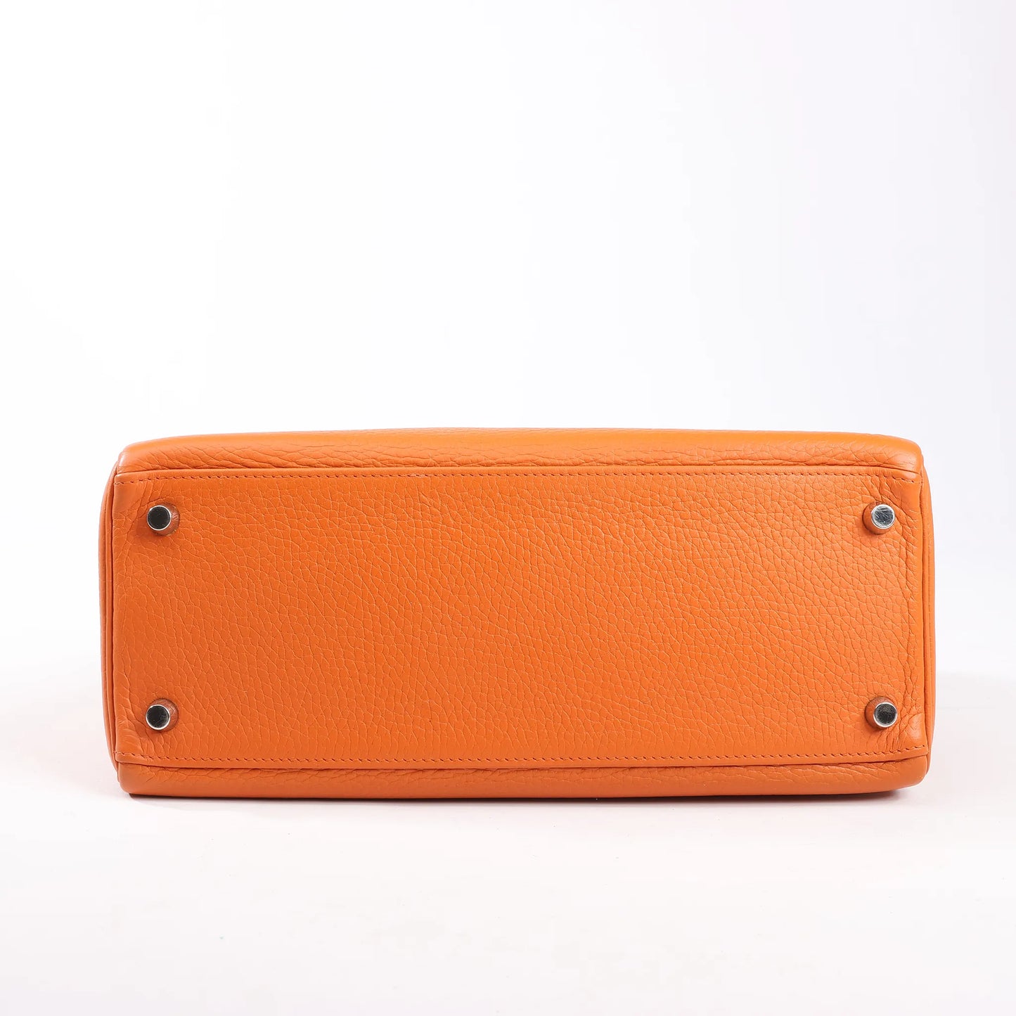 HERMÈS Kelly 28 Le Tournay Taurillon Clemence Handbag in Orange Silver Metal Fittings □H: 2004