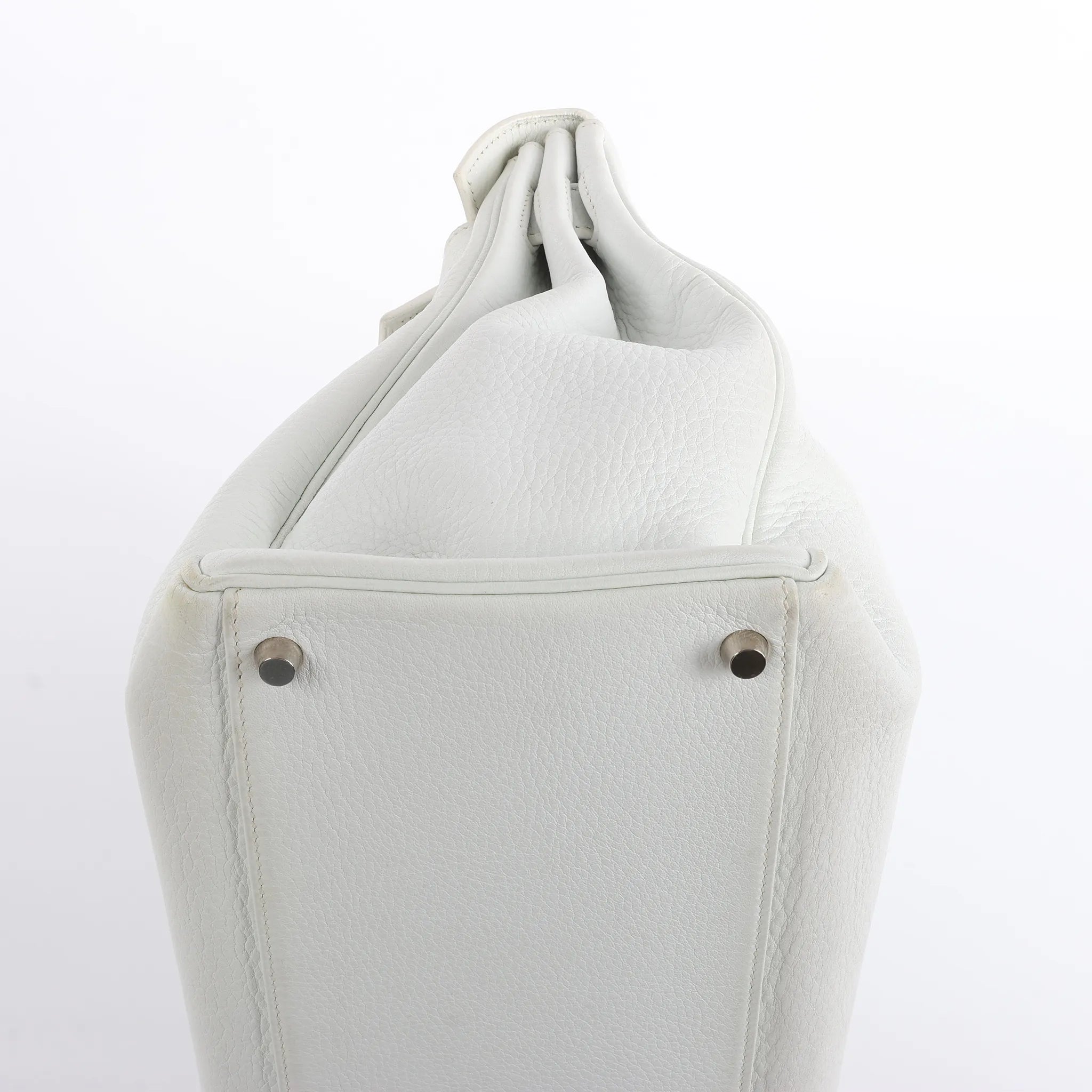 HERMÈS Kelly 40 Le Tournay Taurillon Clemence Handbag in White □D: 2000
