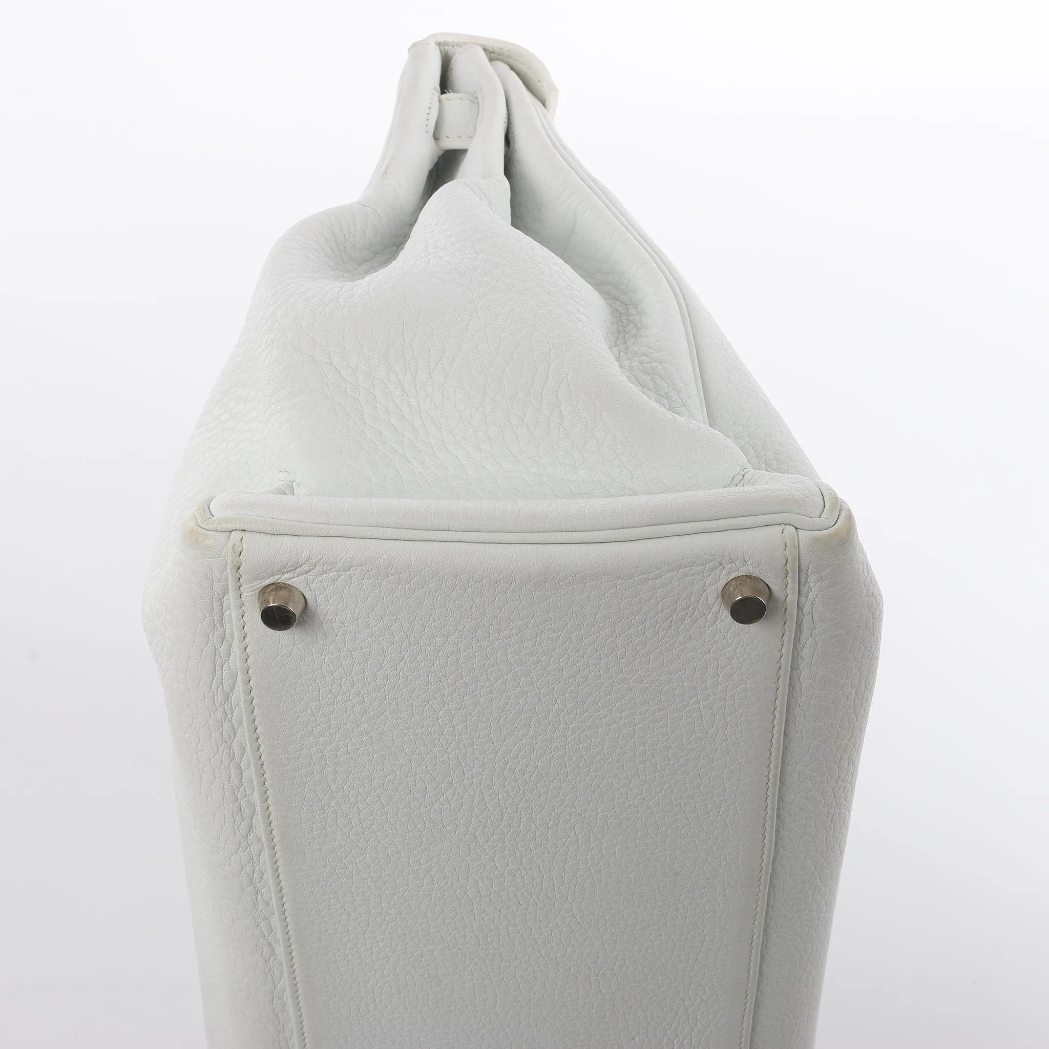 HERMÈS Kelly 40 Le Tournay Taurillon Clemence Handbag in White □D: 2000