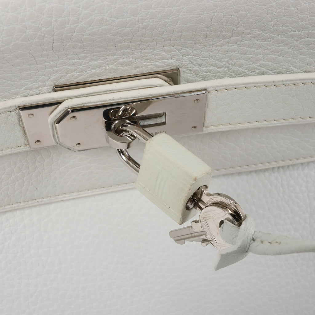 HERMÈS Kelly 40 Le Tournay Taurillon Clemence Handbag in White □D: 2000