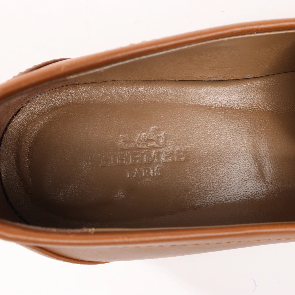 HERMES Kelly Leather Loafer in Brown, Size 37 EU