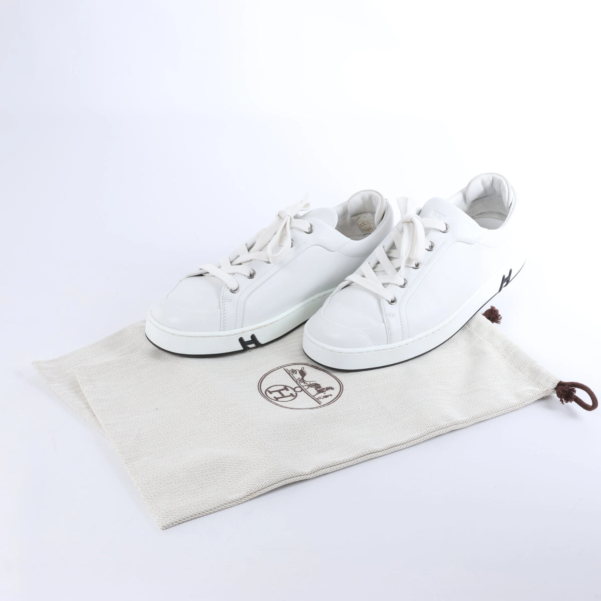 Hermès White Kid Leather Sneakers 38 251075Z