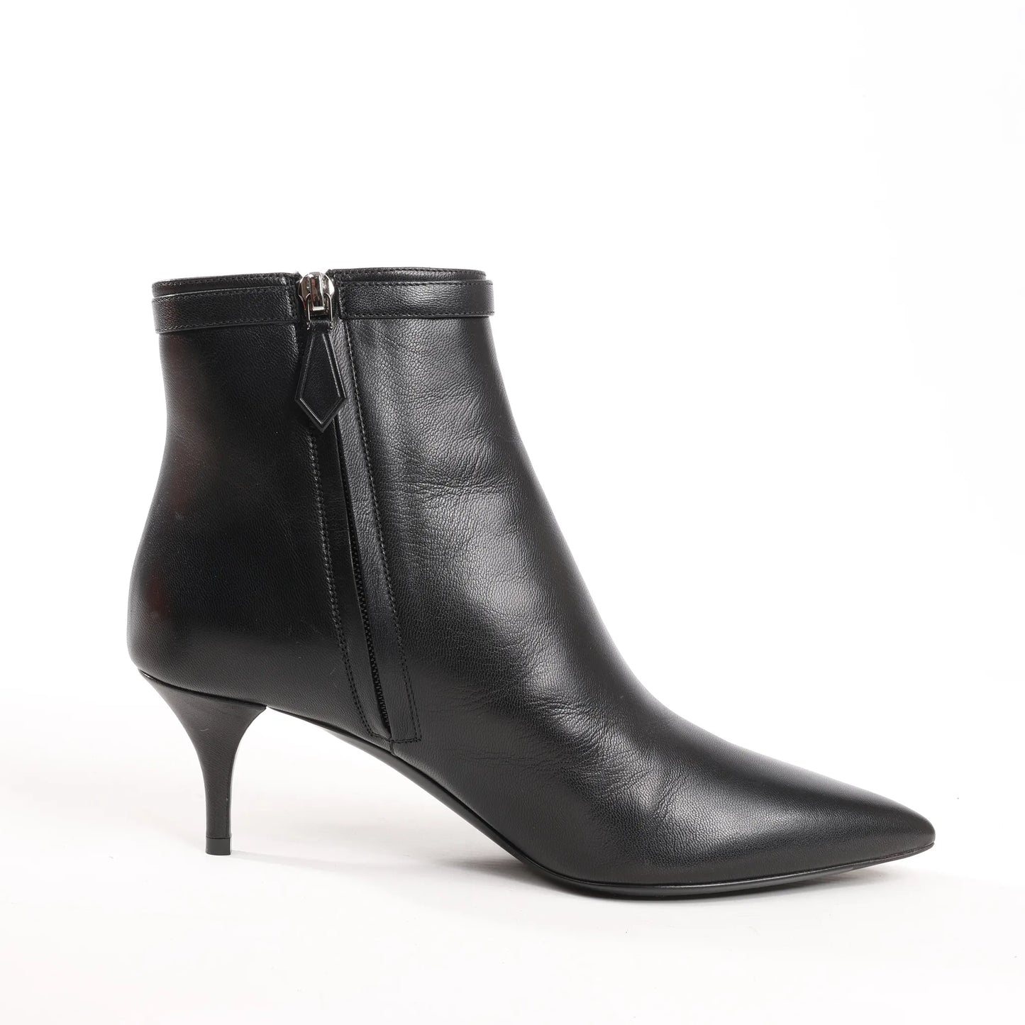 Hermes Leather Ankle Boots in Black, Size 38.5 EU