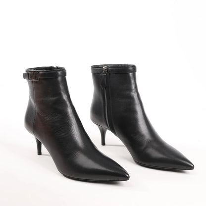 Hermes Leather Ankle Boots in Black, Size 38.5 EU