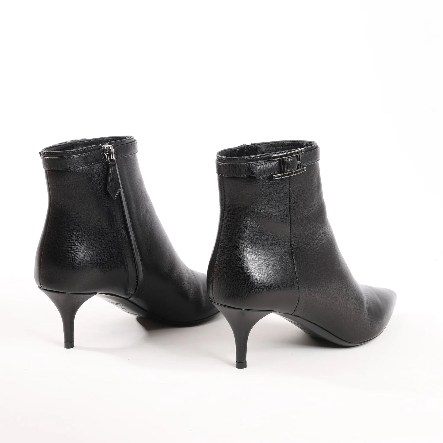 Hermes Leather Ankle Boots in Black, Size 38.5 EU