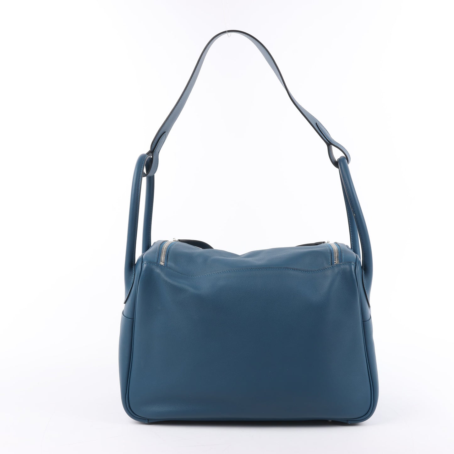 Sac à main Hermès Lindy 34 Veau Swift Bleu de Galice, garnitures en métal argenté, 2 voies □R: 2014