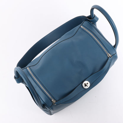 Sac à main Hermès Lindy 34 Veau Swift Bleu de Galice, garnitures en métal argenté, 2 voies □R: 2014