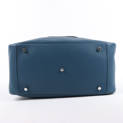 Sac à main Hermès Lindy 34 Veau Swift Bleu de Galice, garnitures en métal argenté, 2 voies □R: 2014