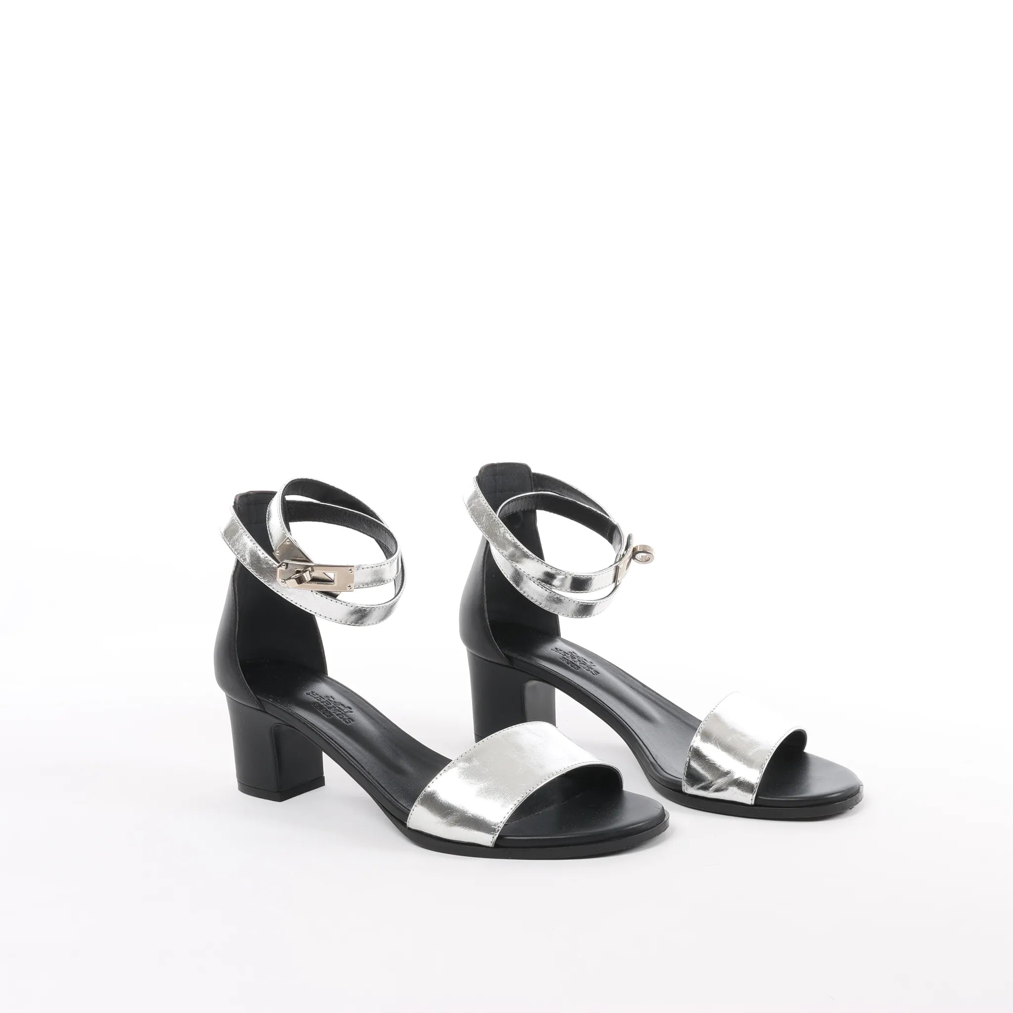 HERMES Manege Kelly Leather Sandals in Black x Silver, Size 37 EU